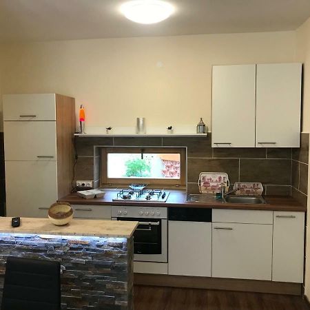 Candy Apartman 凯斯特海伊 外观 照片